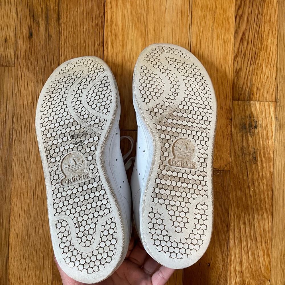 Stan Smiths - image 3